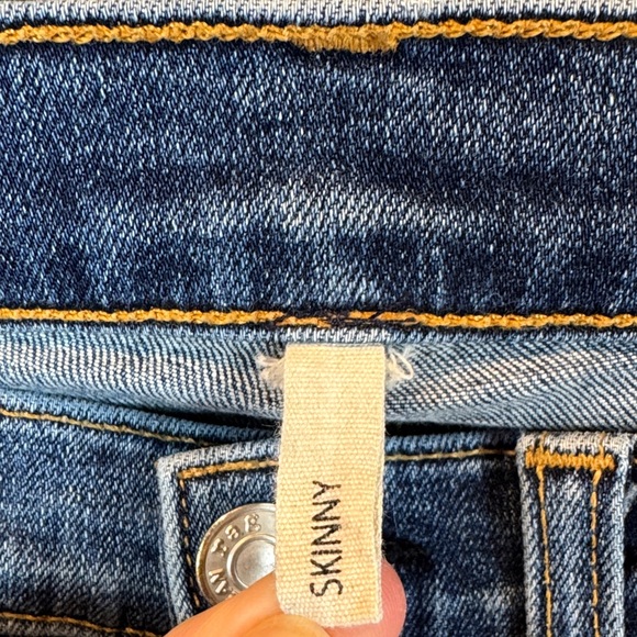 Rag & Bone Distressed Dark Blue Skinny Jeans - Picture 6 of 16